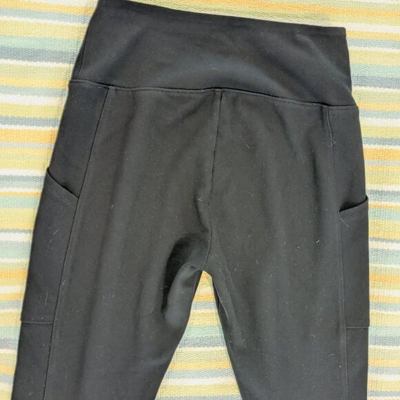 ⭐ Lou & Grey Black High-rise Leggings (With Pockets!) Size Small - Picture 4 of 16